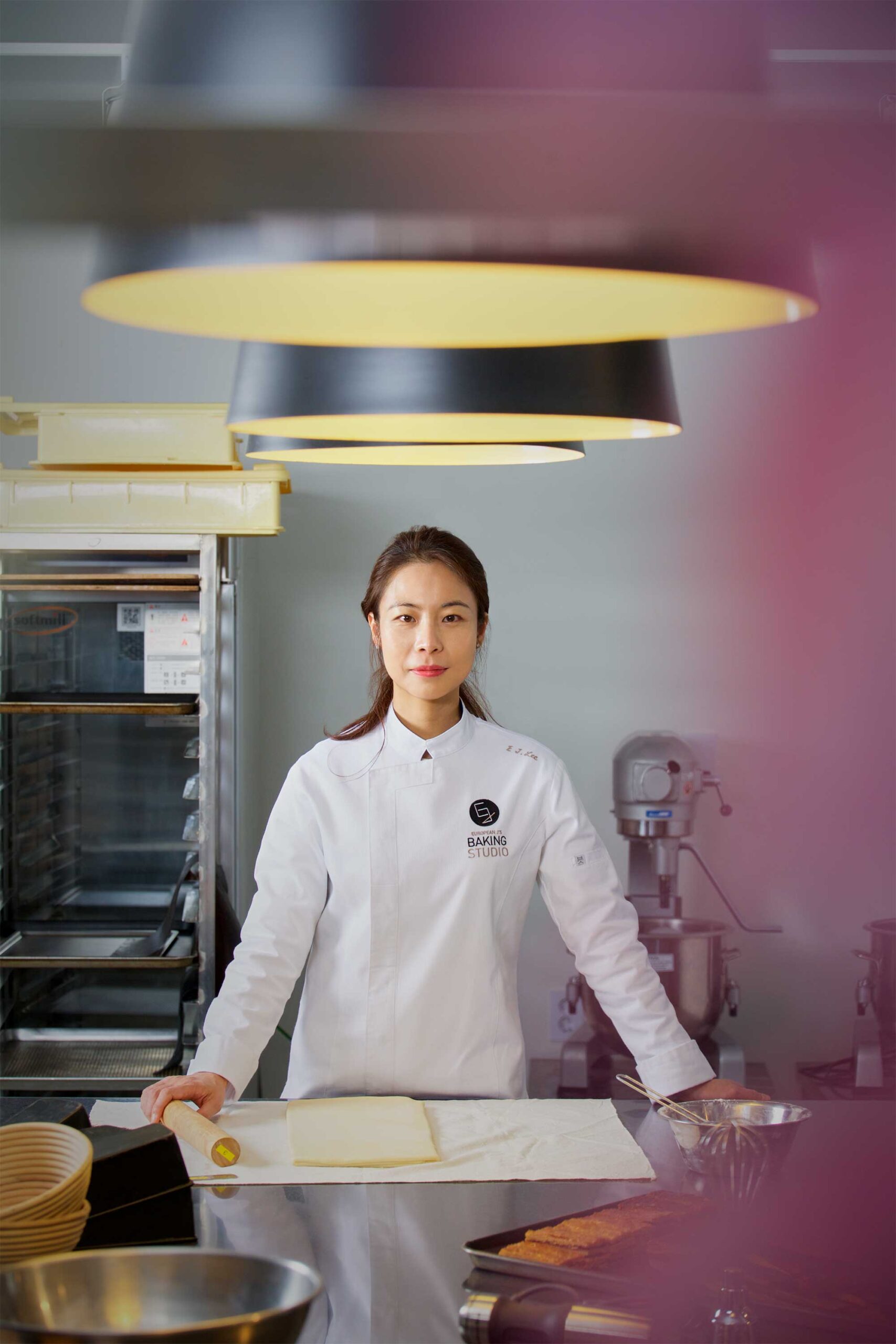 A portrait of pastry chef Eun Jeong Lee at EJ Baking studio in Seoul, captured for the ELLE & VIRE PROFESSIONNEL PRINT MAGAZINE series.